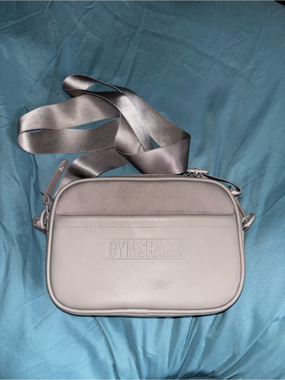 Gymshark Small Crossbody Bag Light Gray